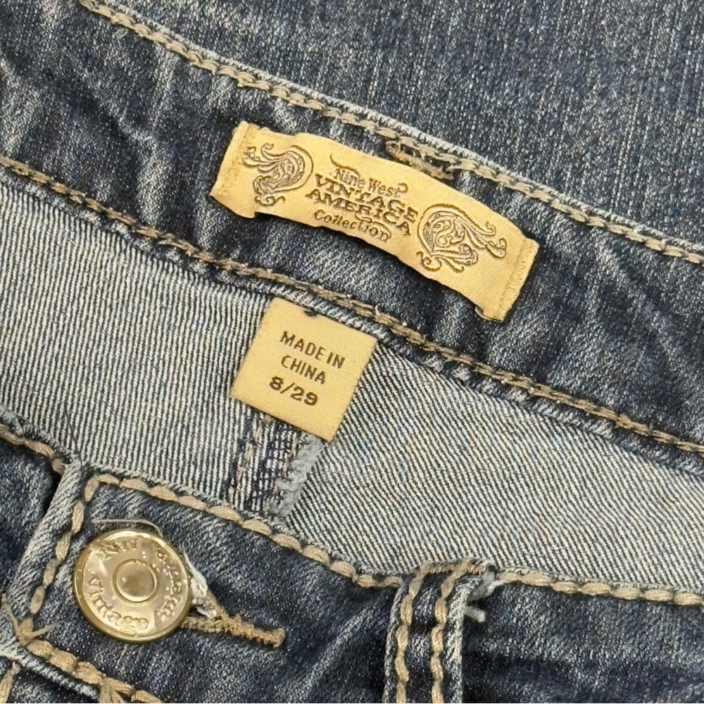 Nine West Vintage America Collection Bootcut Med Wash Gold Stitch Jeans SZ 29 - Picture 10 of 14